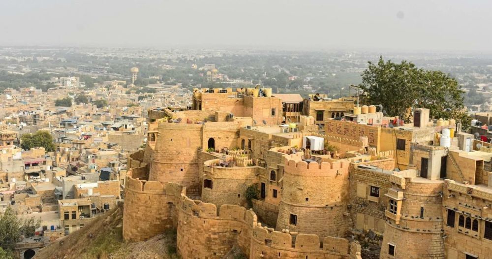 jaisalmer-tour-package-desert-safari-fort-stay-big-0