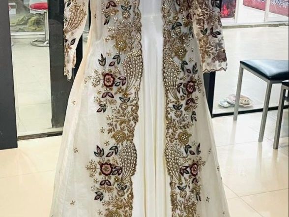 best-ladies-dress-online-in-kerala-by-swapna-weddings