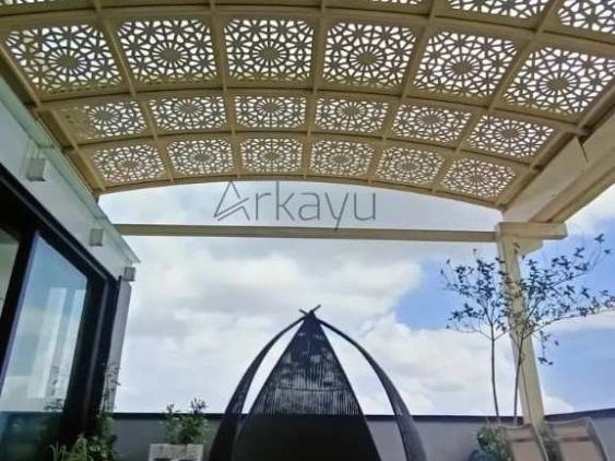 why-louvered-pergola-is-ideal-for-flexible-outdoor-shade