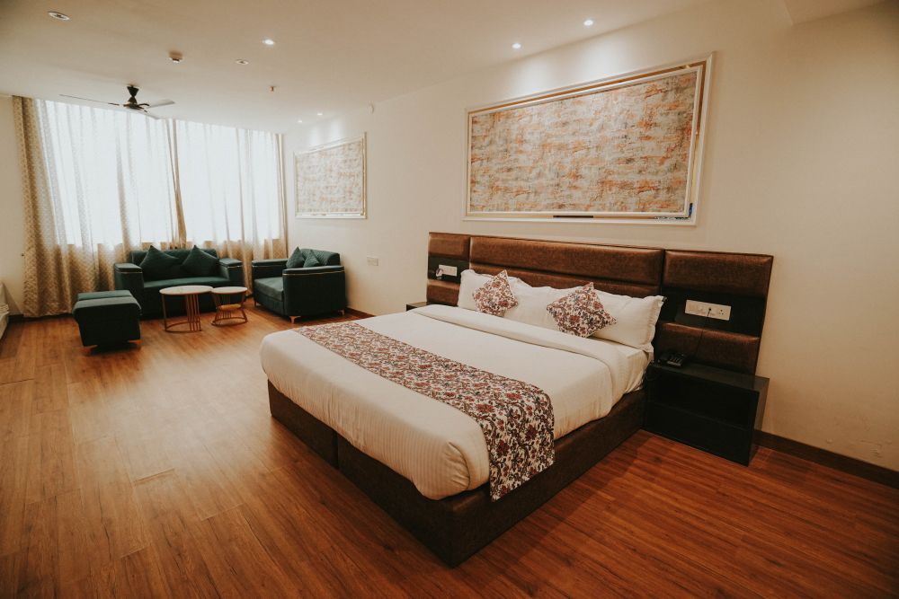 premium-stay-in-mohali-luxury-comfort-at-its-best-big-3