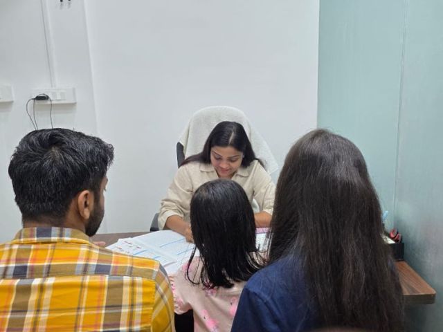 gynecologist-in-wakad-dr-meenal-warade
