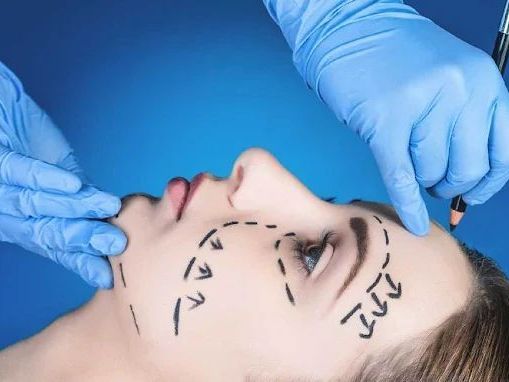 dr-sushrut-kalra-plastic-surgeon