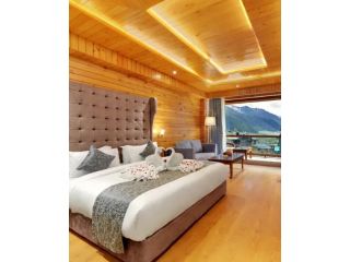 luxurious-resorts-in-manali-tiaraa-hotels-resorts-small-0