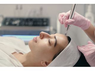 modern-lifestyle-and-skin-problems-insights-from-dermatologists-small-0