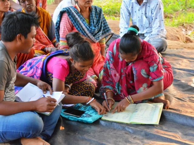 top-ngo-in-karnataka-helping-rural-people