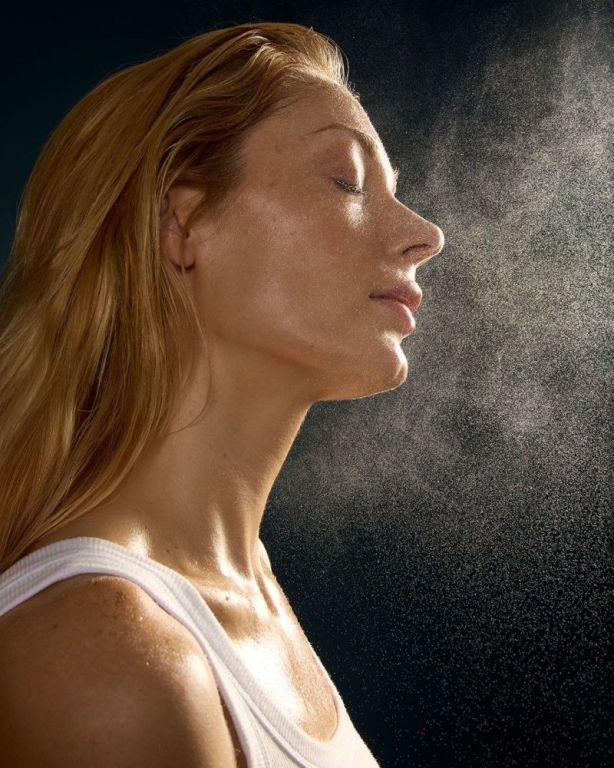 hydrating-mogra-toner-big-0