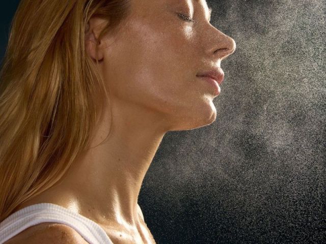 hydrating-mogra-toner