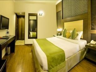 premium-room-in-nainital-near-mall-road-vikram-vintage-inn-stay