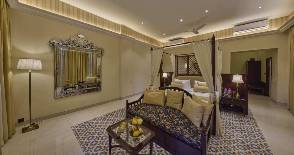 best-hotels-in-mysore-for-couples-comfort-heritage-stay-big-0