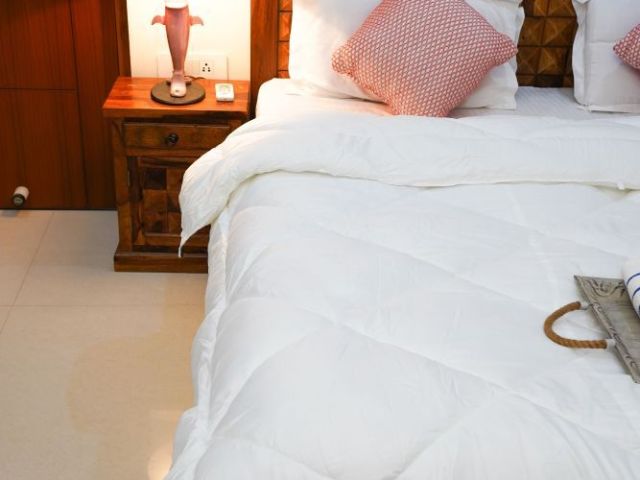 spacious-3-bhk-serviced-apartment-near-medanta-medicity-gurgaon