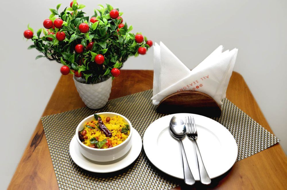 restaurants-in-gomti-nagar-springz-by-all-seasons-stay-lucknow-big-0