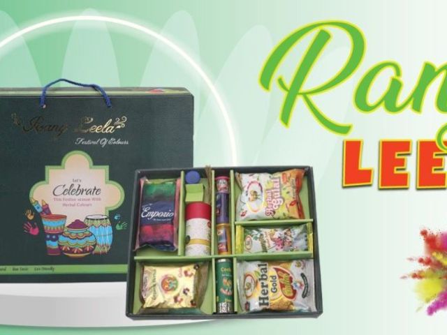 premium-holi-hampers-for-sale-cock-colour-offers