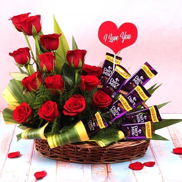 buy-chocolate-hamper-online-from-oyegifts-big-1