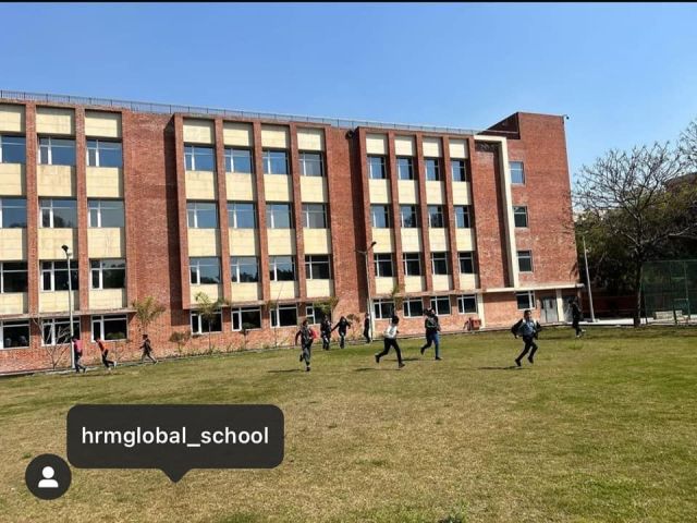 best-play-school-in-pitampura-where-young-minds-blossom