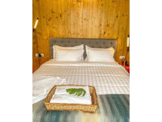 best-honeymoon-resorts-in-kodaikanal-for-couples-small-1