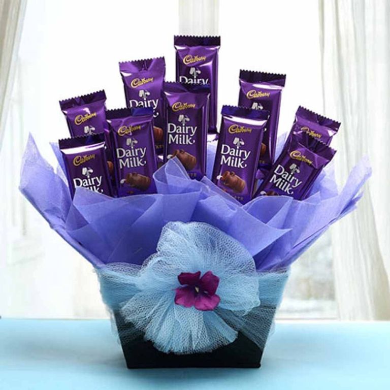 order-chocolate-bouquet-online-from-oyegifts-big-2