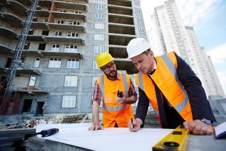 top-walkie-talkies-for-business-security-use-big-0