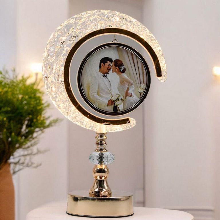 order-romantic-surprises-personalized-gifts-for-her-oyegifts-big-3