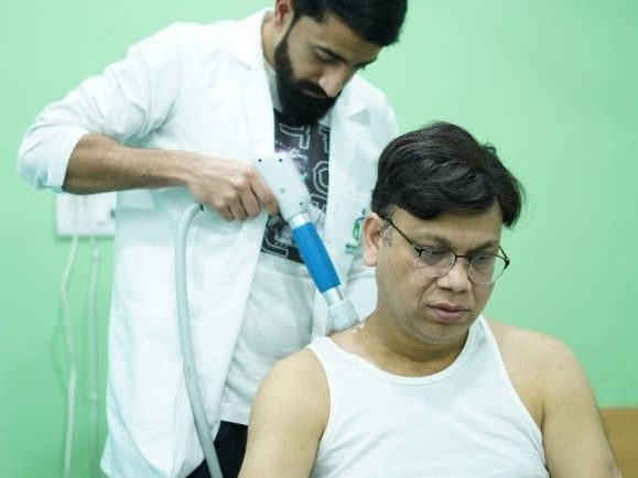 spine-rehabilitation-center-in-paschim-vihar-delhi-care