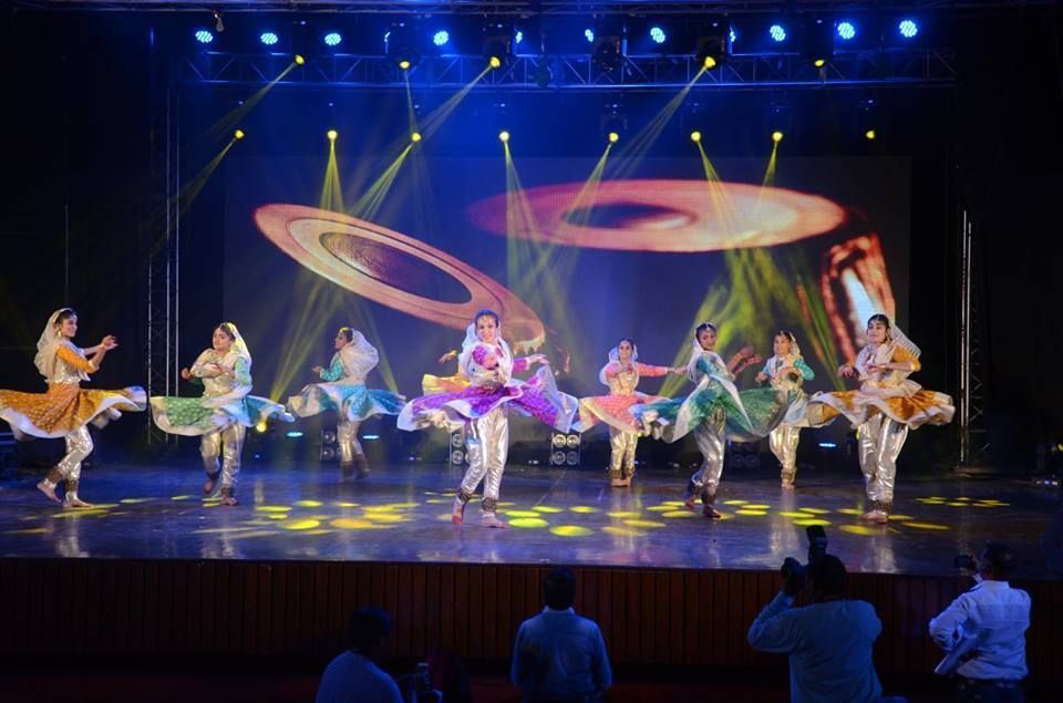 kids-dance-academy-in-patrakar-colony-buskers-dance-institute-big-0