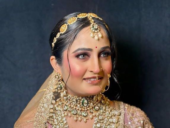 lakme-academy-south-campus-makeup-academy-in-south-campus