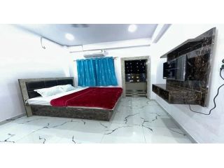 hotel-anand-palace-small-0
