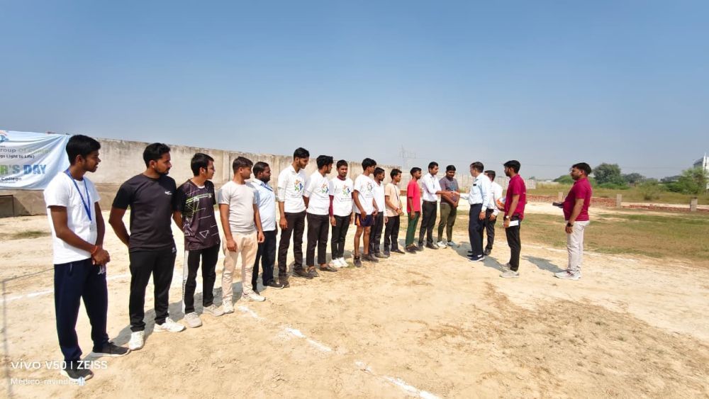 mahatma-degree-college-good-college-of-ba-in-allahabad-big-3