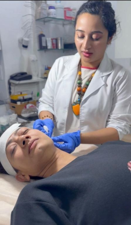 personalized-skin-care-clinic-in-pimple-saudagar-big-0