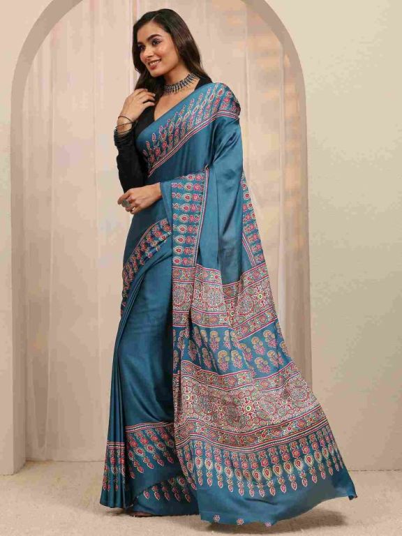 buy-trendy-ready-made-saree-at-libas-big-2