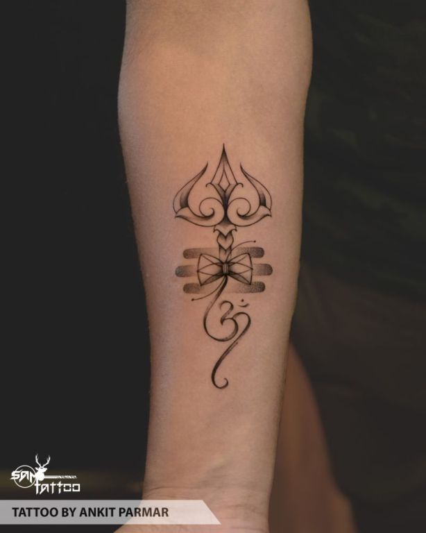 shiva-mantra-tattoo-in-sanskrit-sam-tattoo-india-big-0