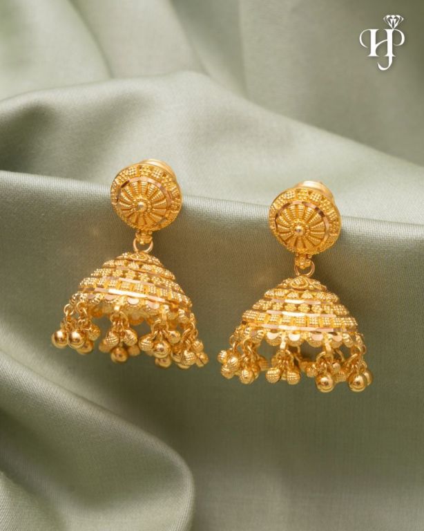 gold-jhumka-design-big-0