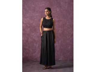 buy-premium-party-wear-tops-for-women-online-in-india-small-0