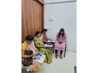 obstetrician-in-wakad-dr-meenal-warade-small-0