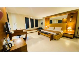 best-couple-friendly-hotels-in-delhi-for-a-comfortable-stay-small-1