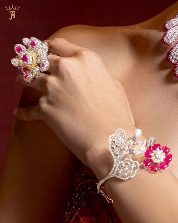 best-jewellery-shop-in-agra-big-0