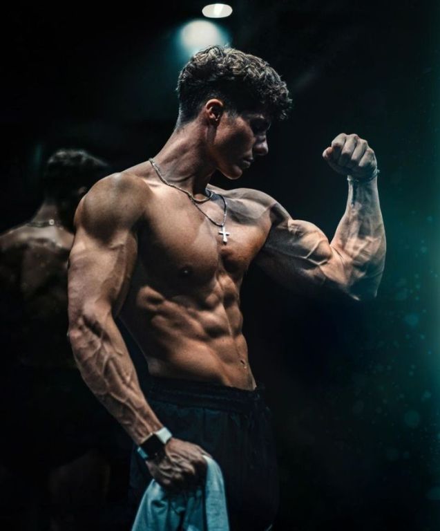 best-fitness-center-in-jaipur-gym-near-me-fitquest-gym-big-0