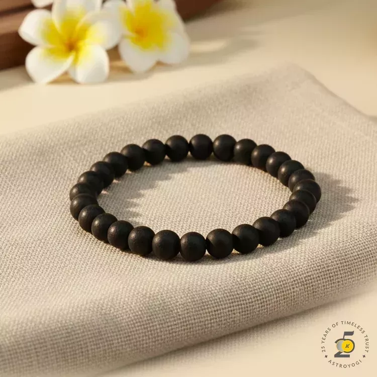 buy-online-bracelets-with-trendy-designs-big-0
