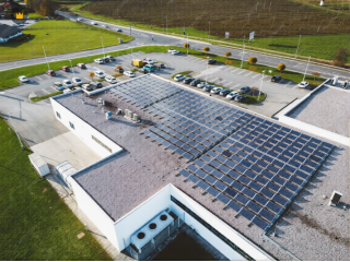 commercial-solar-panels-for-businesses-cut-electricity-bills-small-0