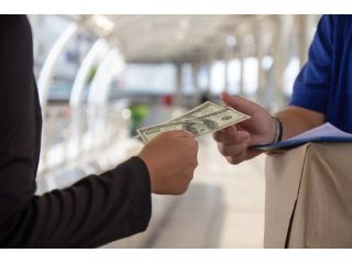 trusted-cash-on-delivery-courier-for-e-commerce-businesses-small-0