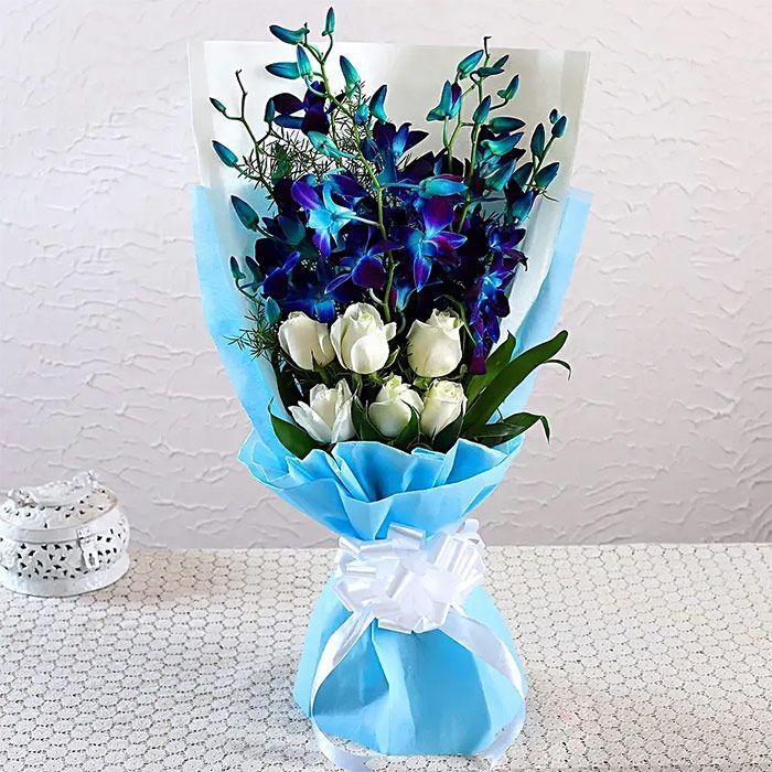 online-flower-bouquet-delivery-in-gurgaon-from-oyegifts-big-4