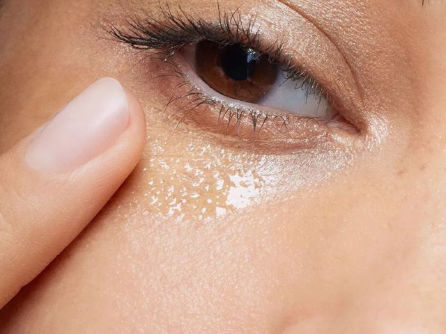 eye-cream-for-puffiness-and-tired-eyes