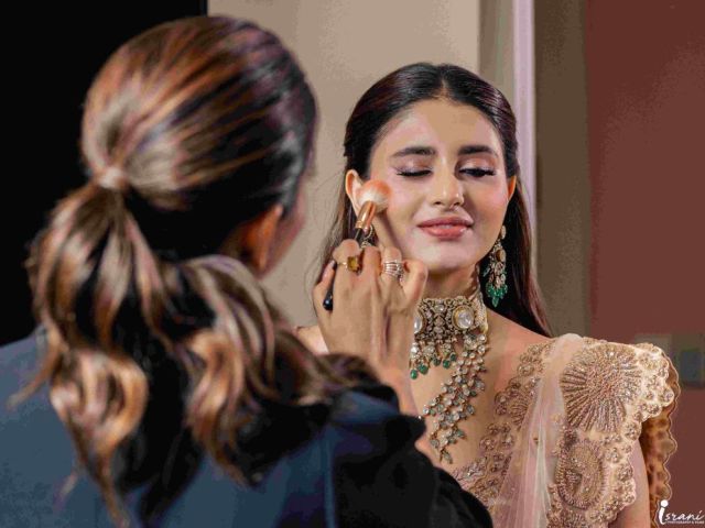 best-bridal-makeup-artist-in-india-for-brides