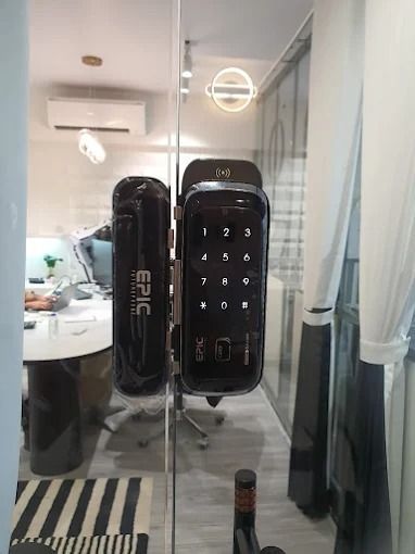 get-the-best-fingerprint-door-lock-for-office-big-0