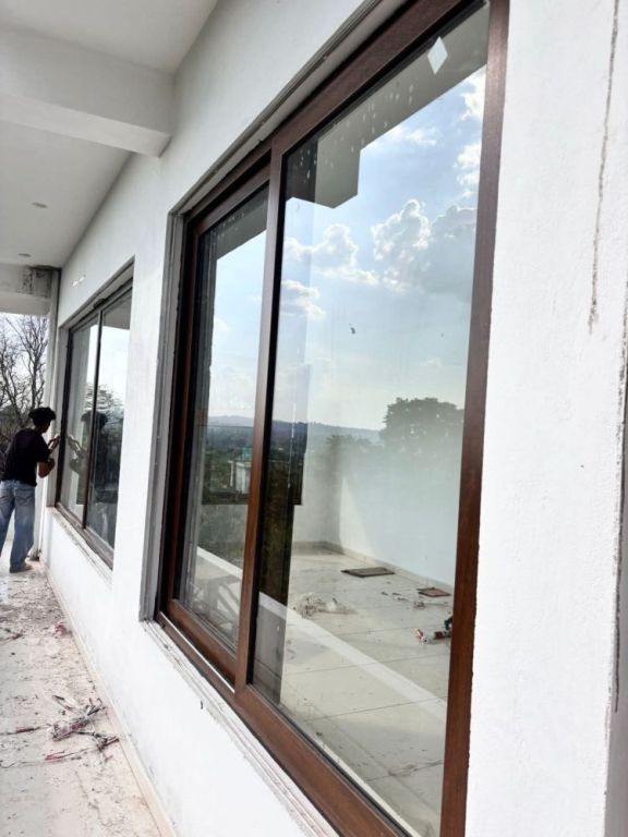 thakur-glass-work-ludhiana-damal-aluminium-dealer-shop-big-0