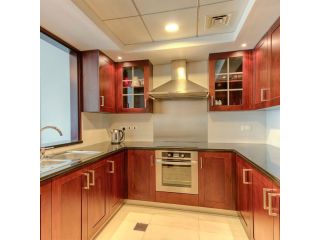luxury-modular-kitchen-in-gurugram-betula-kitchen-small-0