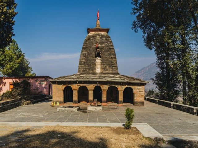 patal-bhuvneshwar-a-journey-into-the-subterranean-realm-of-gods