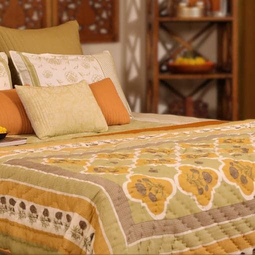 buy-premium-quilt-blanket-online-at-best-price-peepul-tree-big-0