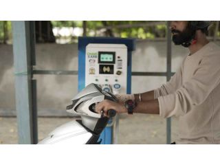affordable-ev-charging-station-advertising-solutions-today-small-0