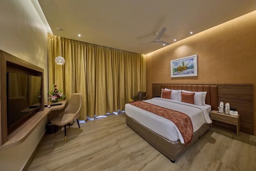 safe-and-verified-couple-friendly-hotels-in-mysore-big-1