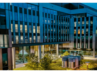 establish-your-headquarters-at-emaar-india-business-centre-small-1